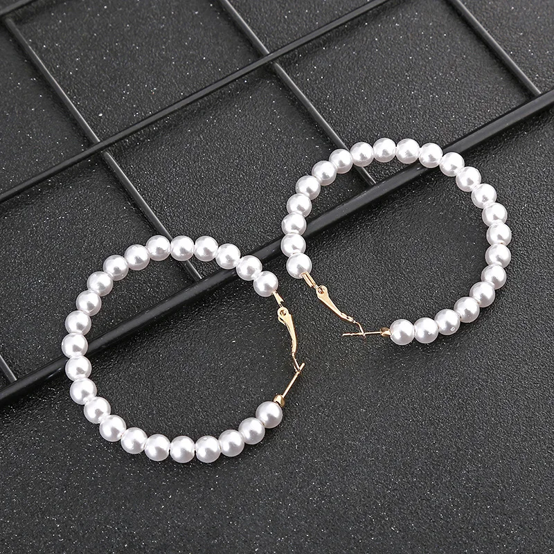 

2019 New Fashion Earrings Cool Wind Fairy Temperament Personality Pearl Exaggeration Big Circle Earrings for Women Simple