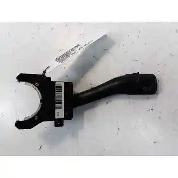 

4B0953503F COMMAND CLEAN VOLKSWAGEN GOLF IV SALOON (1J1)
