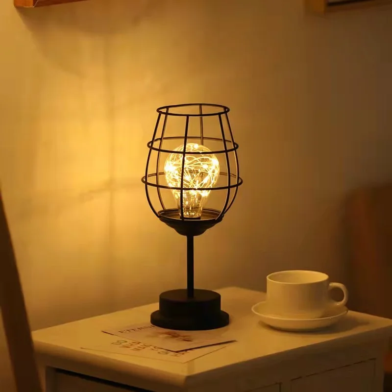 Iron Minimalistische Holle Tafel Warm Licht Koperdraad Lantaarn Slaapkamer Bedlampje Bureaulamp Voor Home - AliExpress