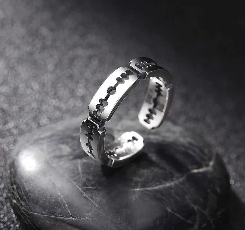 silver-ring0013A