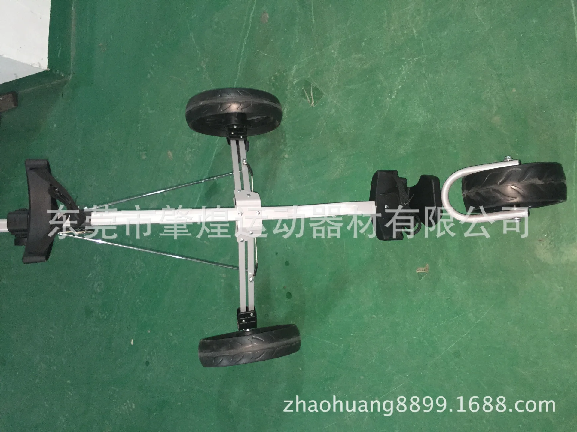 大手把三轮球包车