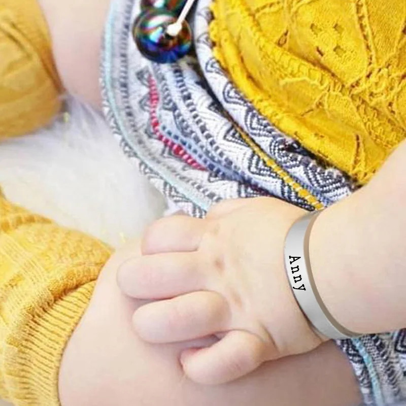 Personalized Kids Baby Name Bracelets Custom Text Symbols Stainless Steel Bangle Children Bracelets Birthday Gifts