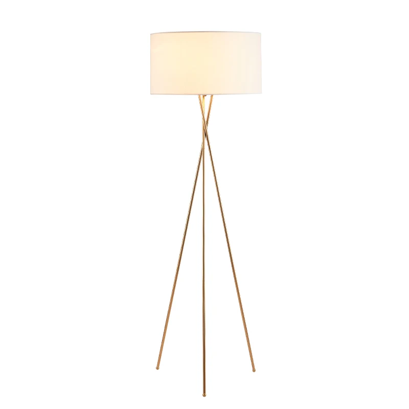 

Modern Copper Floor Lamp Simple Standing Light Tripod Traditional Lamp Living room Black Lampadaire de salon LED Bulb E27 Edison