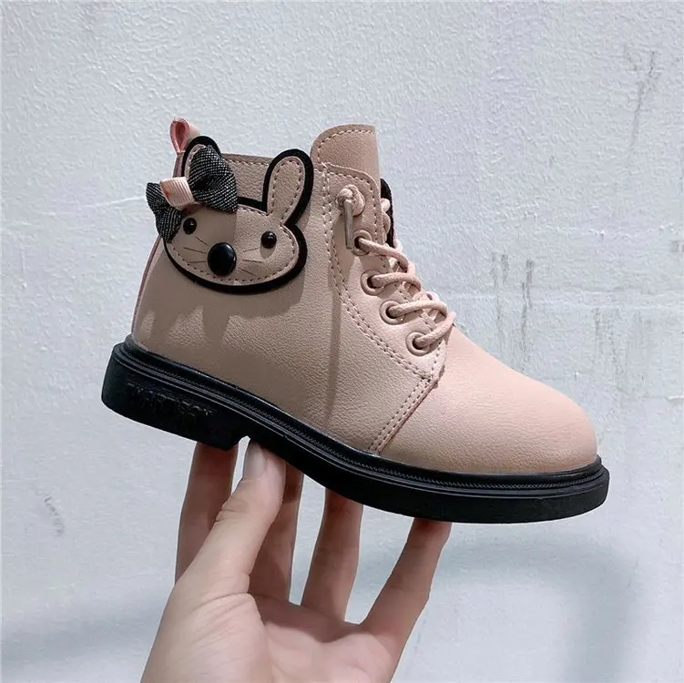 

Girls Martin Boots 2019 New Style Winter Princess Small Short Boots plus Velvet Winter Cotton Boots Little Girl Western Style CH