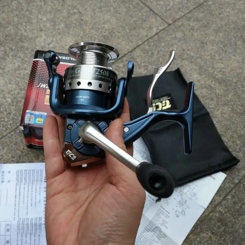 Saltwater Spinning Reel 5.2:1 Light Weight 6BB Carp Fishing Reel With Hand  brake System Boat fishing Rock fishing