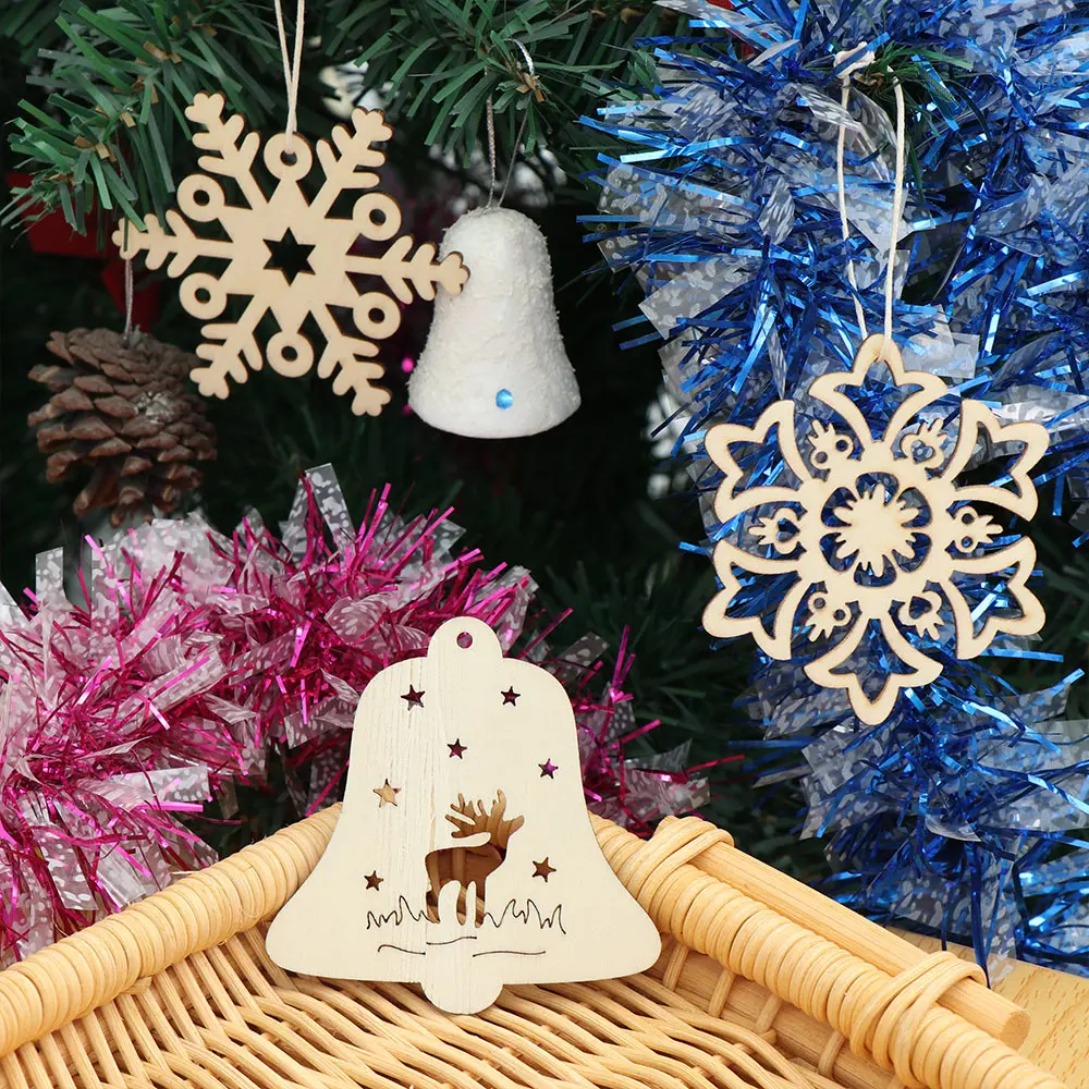 10Pcs DIY Natural Snowflakes Deer Shape Christmas Wooden Chip Hanging Ornaments Pendants Xmas Ornaments Kids Gifts Decorations