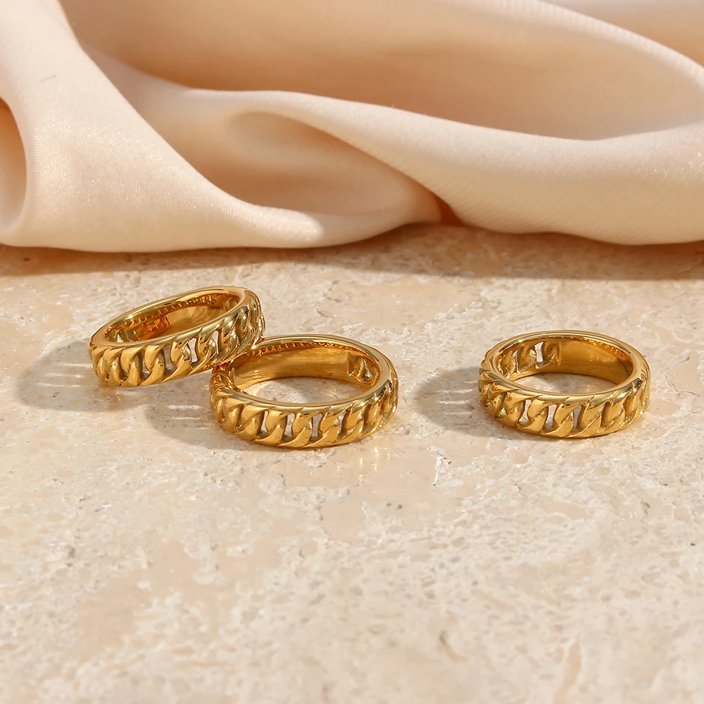 Manufacturer of Ladies 22k gold new flower design ring -lpr35 | Jewelxy -  150365