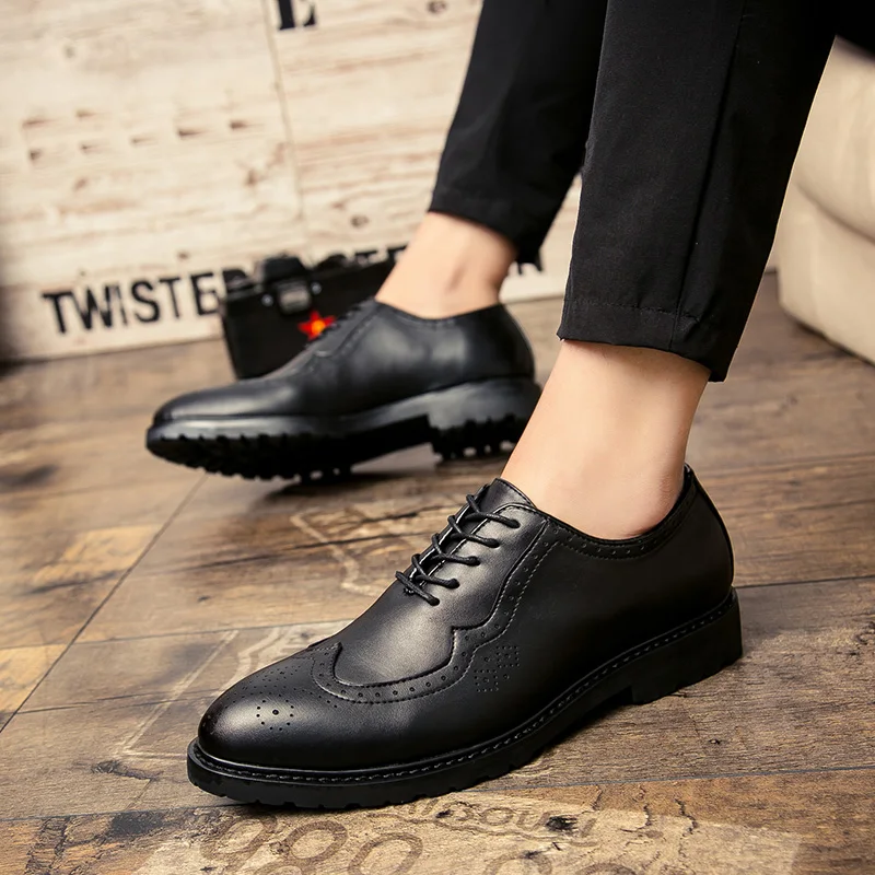 Броги мужские модные повседневные кожаные туфли Bullock уличные деловые Роскошные