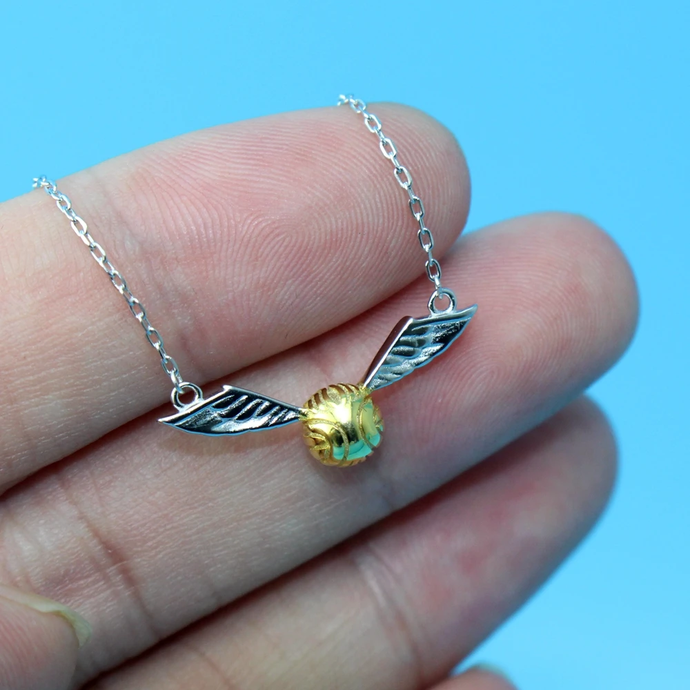 Quidditch necklace Clearance
