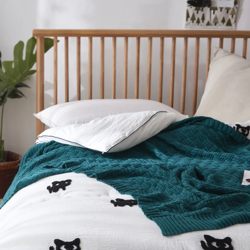 Nordic Knitted Thread Blanket on the Bed Sofa Travel Blankets Soft Bedding Cover 180X200CM