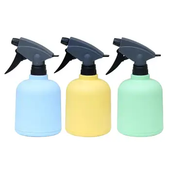 

3PCS 600ml Watering Cans Disinfectant Containers Alcohol Spray Bottles Plastic Sanitizer Holder for Daily Salon Assorted Color