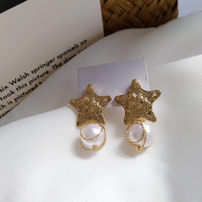 

Cute Jewelry Star Earrings For Girl Gifts Popular Design Metal Golden Plating Simulated Pearl Earrings For Women Jewelry