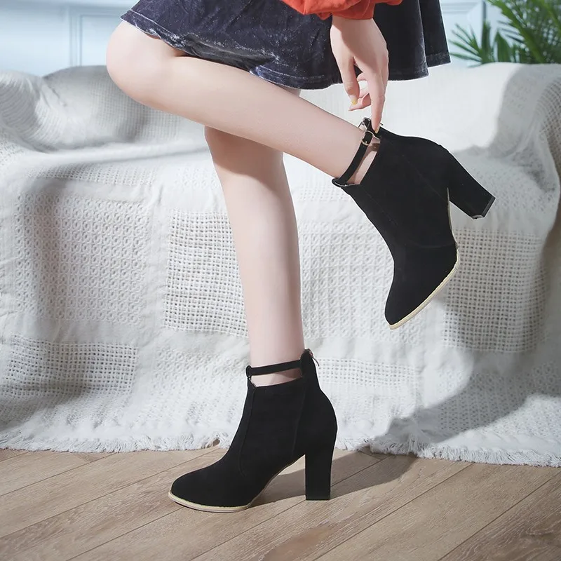 

2019 Autumn And Winter New Style High-Heel WOMEN'S Boots Chunky Heel Women's Martin Boots Ultra-Large Size 43 WOMEN'S Shoes Boot