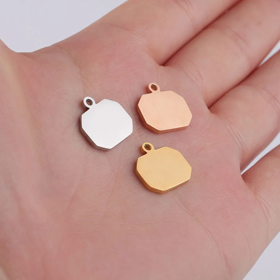 10730360145_1530176299