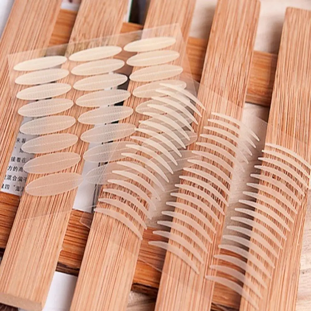 Double Eyelid Tape Invisible Double Eyelid Stickers Transparent Self Adhesive Eye Tape Ladies Eye Makeup Tools 48PCS double fold eyelid tape