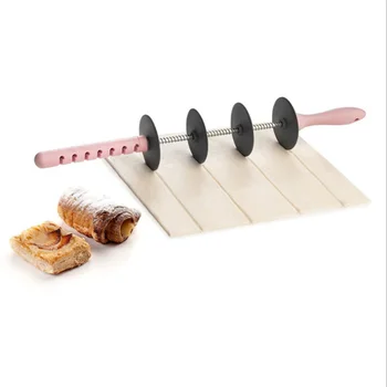 

Adjustable Rolling Pin Slicer Set Cutting Tools Cake Decorating Tools For Kitchen Multi-Function Bread Slicer Croissant Cutter