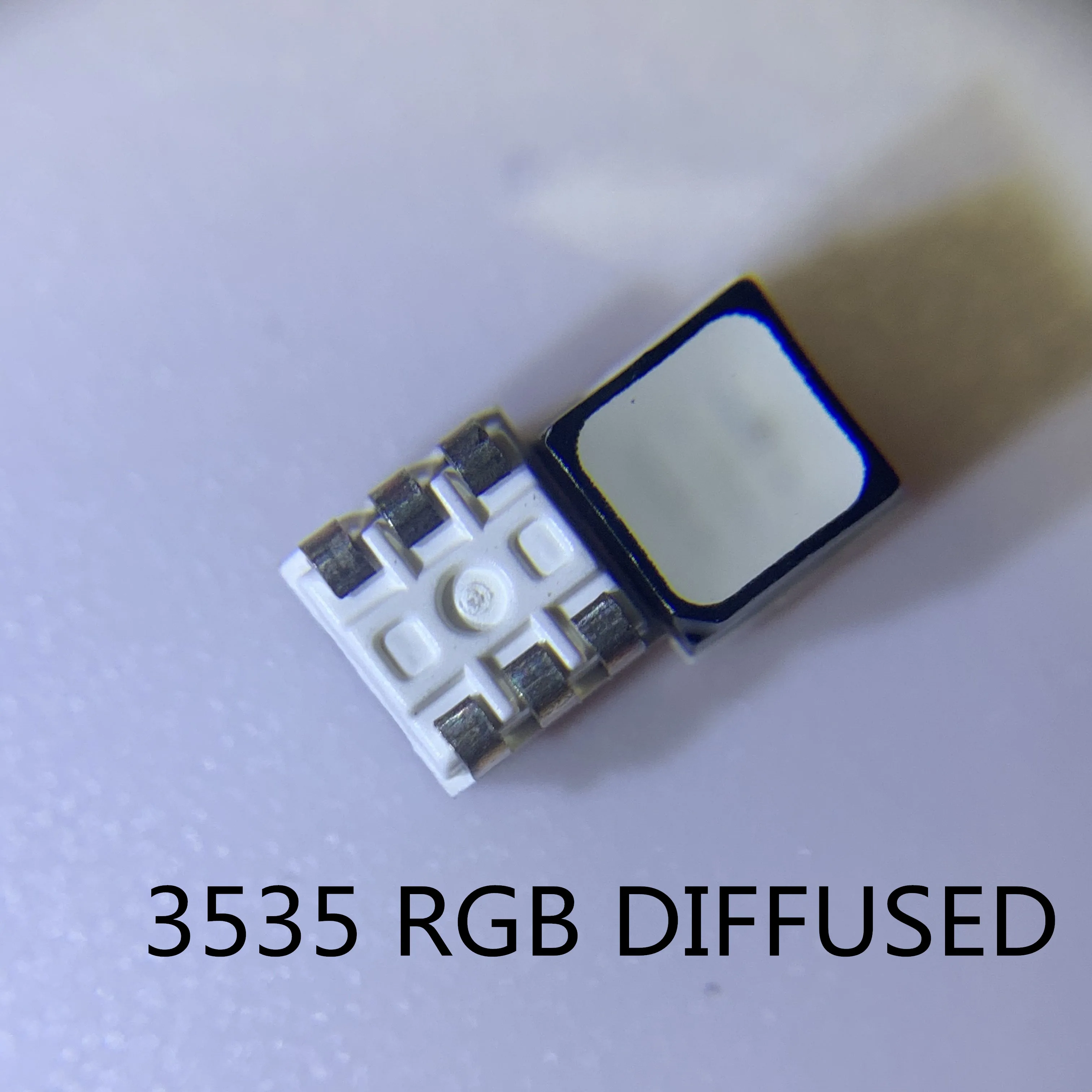 2000 шт полноцветный светодиодный 3535 RGB FM-N3535RGBW наружный цветной дисплей |