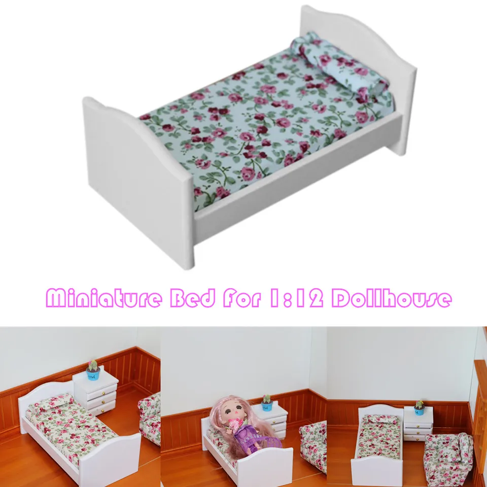bed miniature