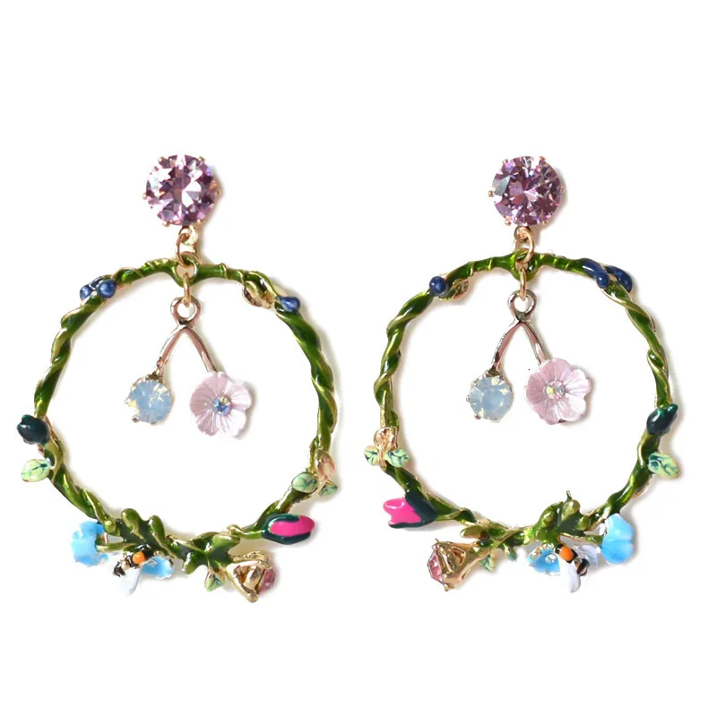 8815647883_999831917