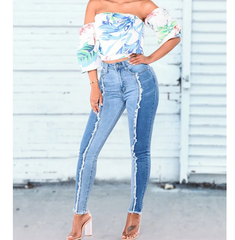 7912827008_1170786358