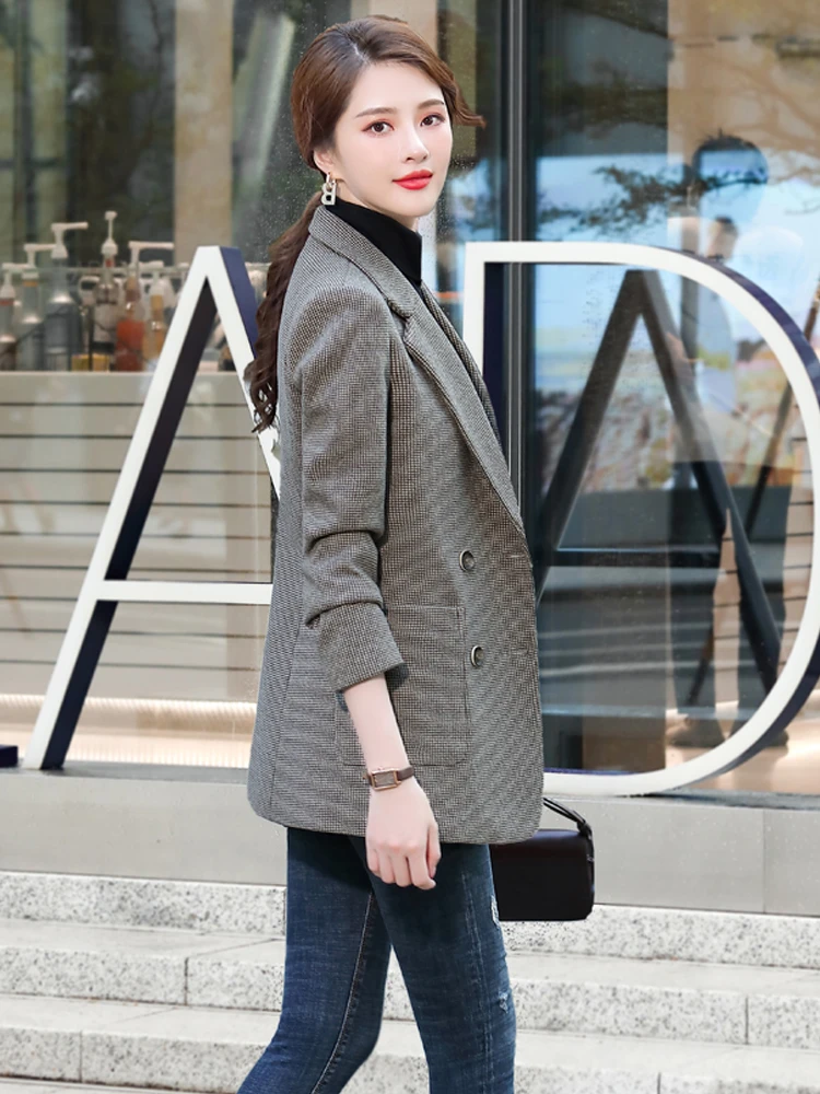 

Осенне-зимний женский двубортный блейзер с длинным рукавом и поясом