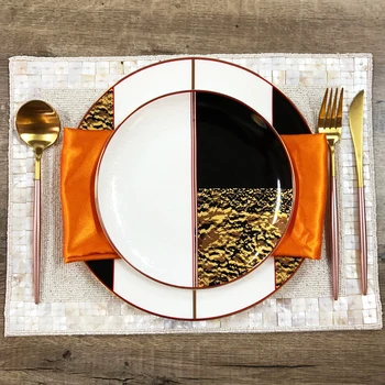 

European American simple modern model room dining table western western tableware set western dish Mat Black and white relief