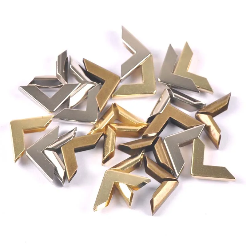 Silber/Golden/Bronze Metall Ecken Für Bücher Scrapbooking Foto Alben Menüs Ecke Protektoren Handwerk DIY 16x16x3mm 50 stücke