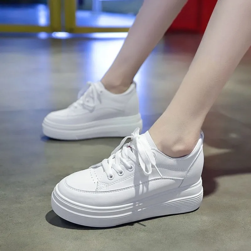 

Spring&Autumn New Designer Pearls Platform Sneakers Women Vulcanize Shoes Tenis Feminino Casual Female Shoes Woman K20-04