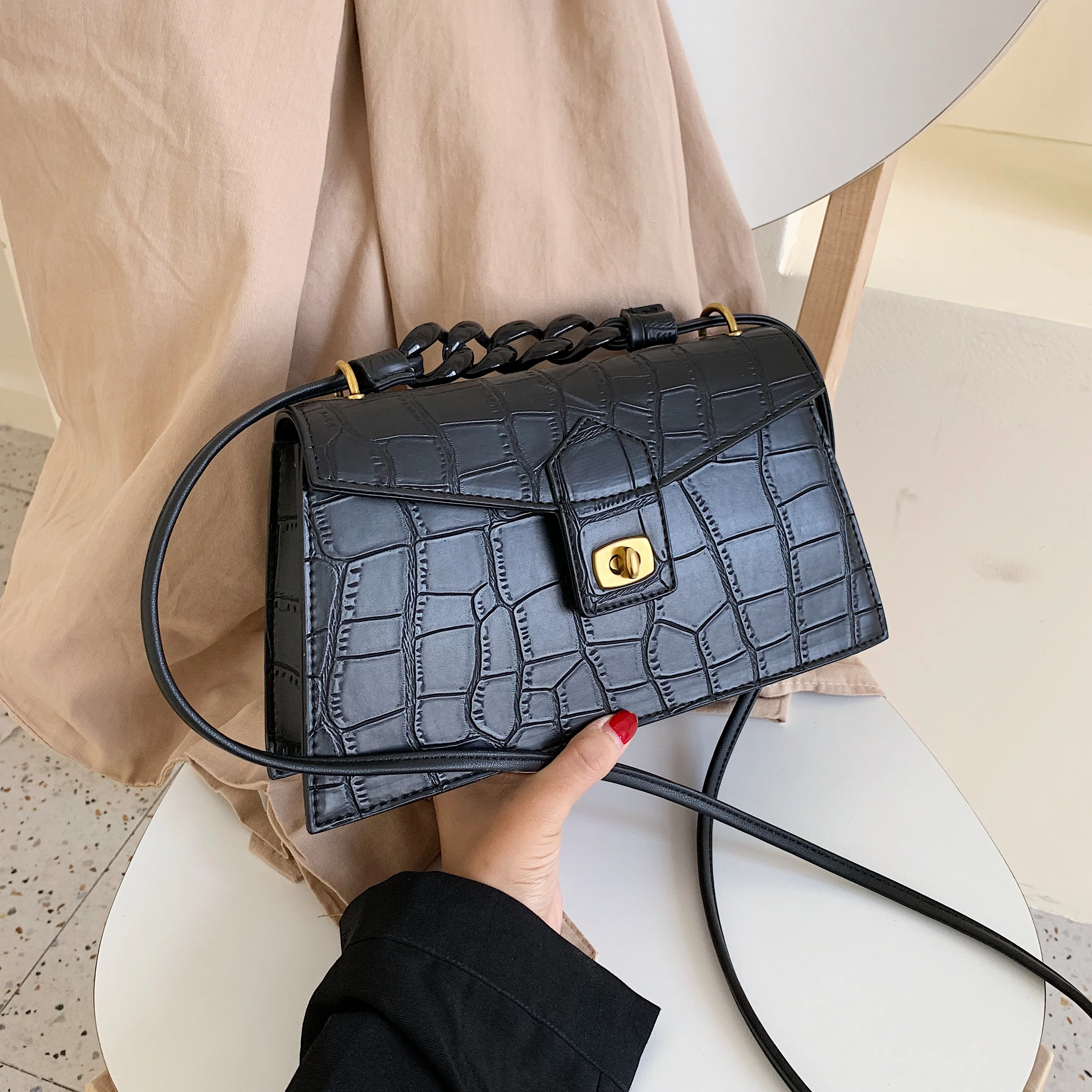 

Acrylic Thick Chain Designer Stone Pattern Crossbody Bags For Women 2020 Solid Color Shoulder Messenger Bag Lady Handbags