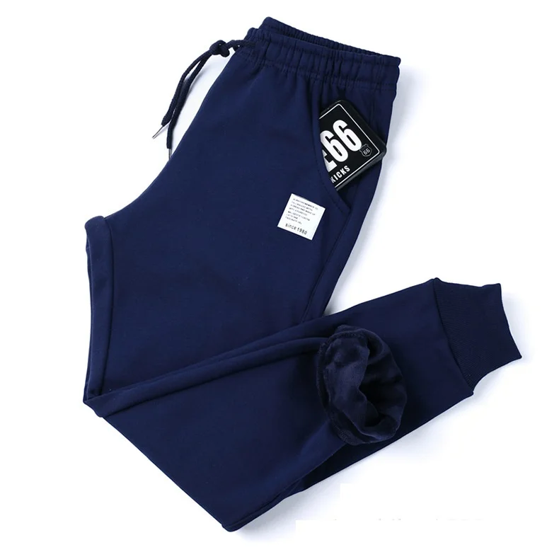 5598197975_2063191687