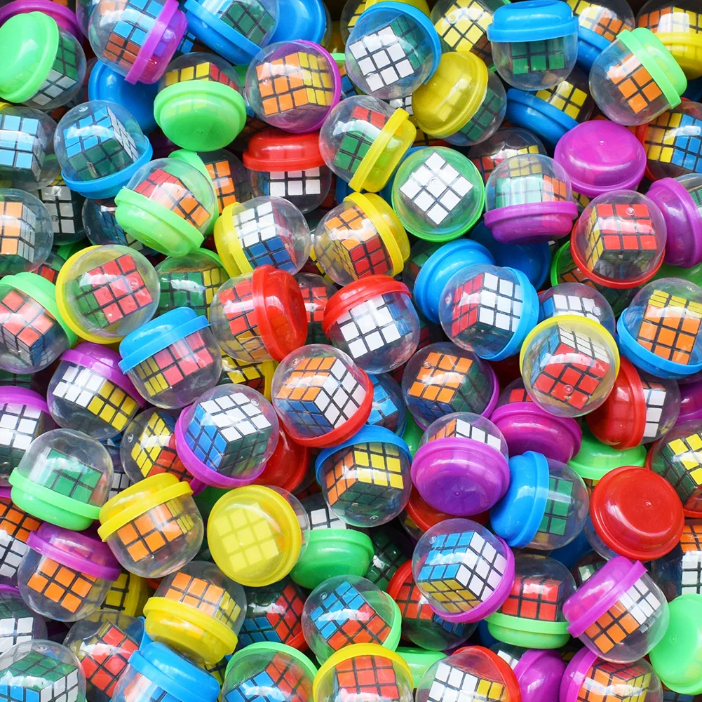 

Two Yuan Ternary 3cm Rubik's Cube Flat Semicircle Capsule Toy Funny Egg Toy Coin Gashapon Machine Toy Pressure Reduction Toy