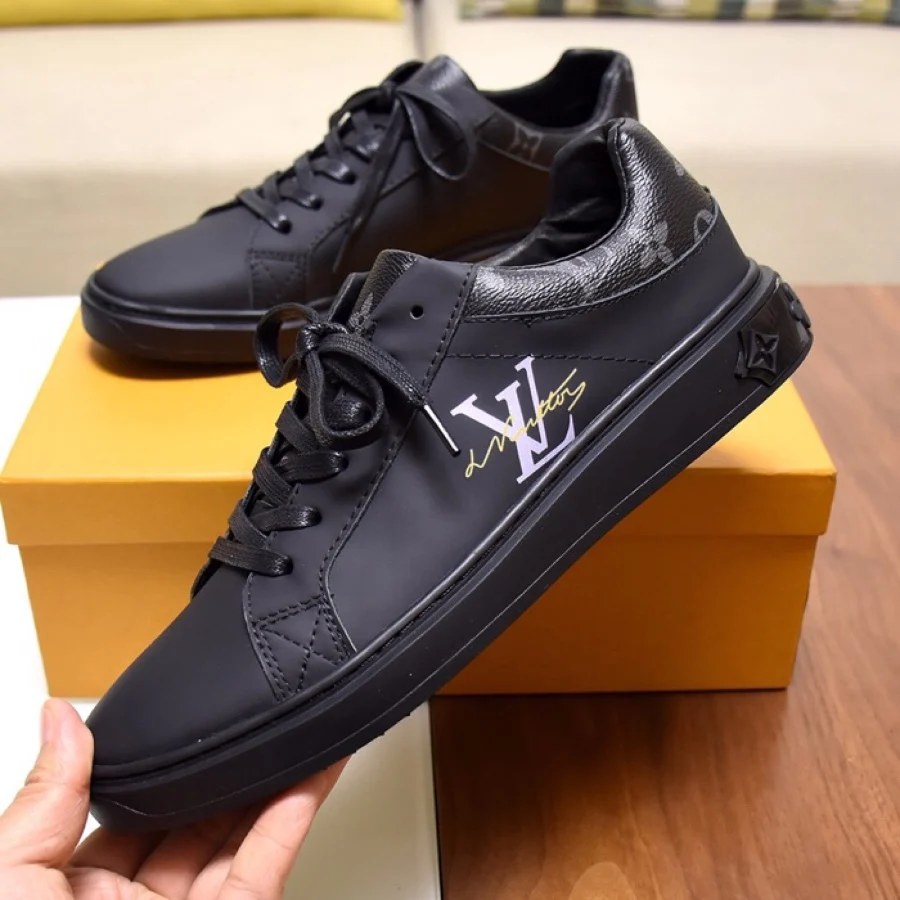 

2019 new shoesS101zo86