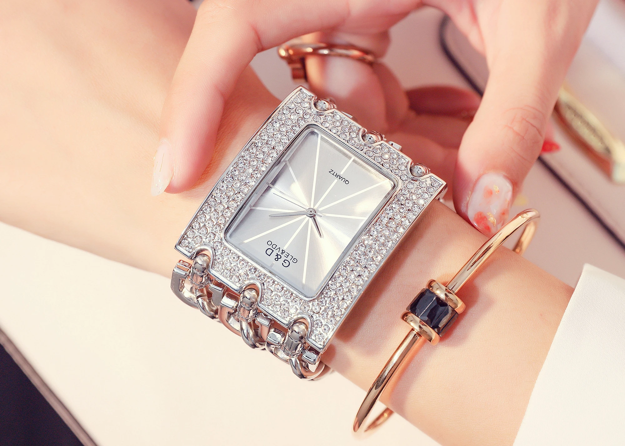 para mulheres, três correntes, diamante strass, quartzo,