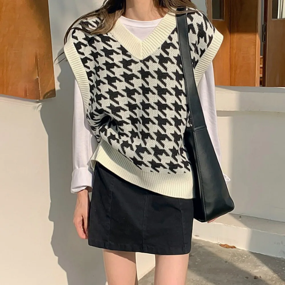 Women Sweater Vest Autumn Houndstooth Plaid V-Neck Sleeveless Knitted Vintage Loose Oversized Female Pullover Waistcoat Tops
