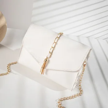 

2020 Korean version of the small square bag spring and summer new fashion shoulder messenger handbag small fragrance