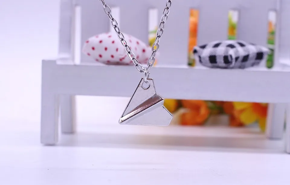 HTB1wEwSbozrK1RjSspmq6AOdFXak