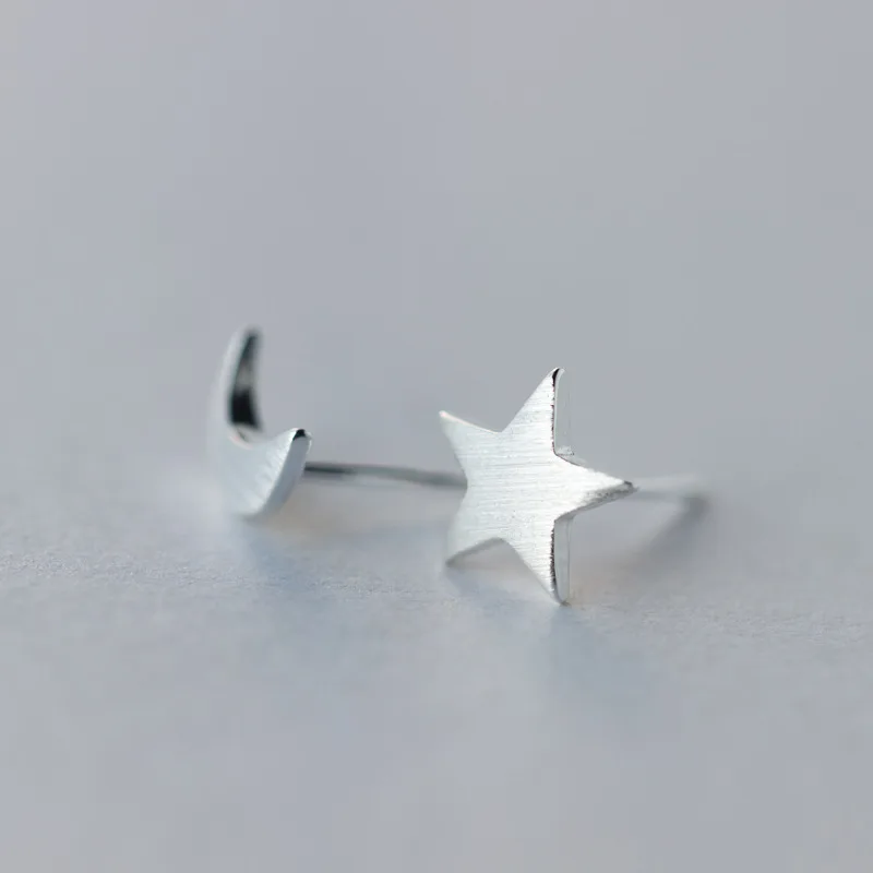 

925 Sterling Silver Asymmetry Star Moon Stud Earrings for Women Girls Gift Fashion Cut Wedding Jewelry Bijoux Pendientes EH882