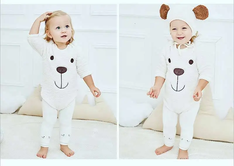 9404583572_1850683426