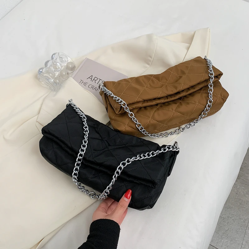 Designer Fashion Small Cloth Crossbody Bag with Chain Handle 2021 Winter Fashion Lady Shoulder Handbags and Purses High Quality