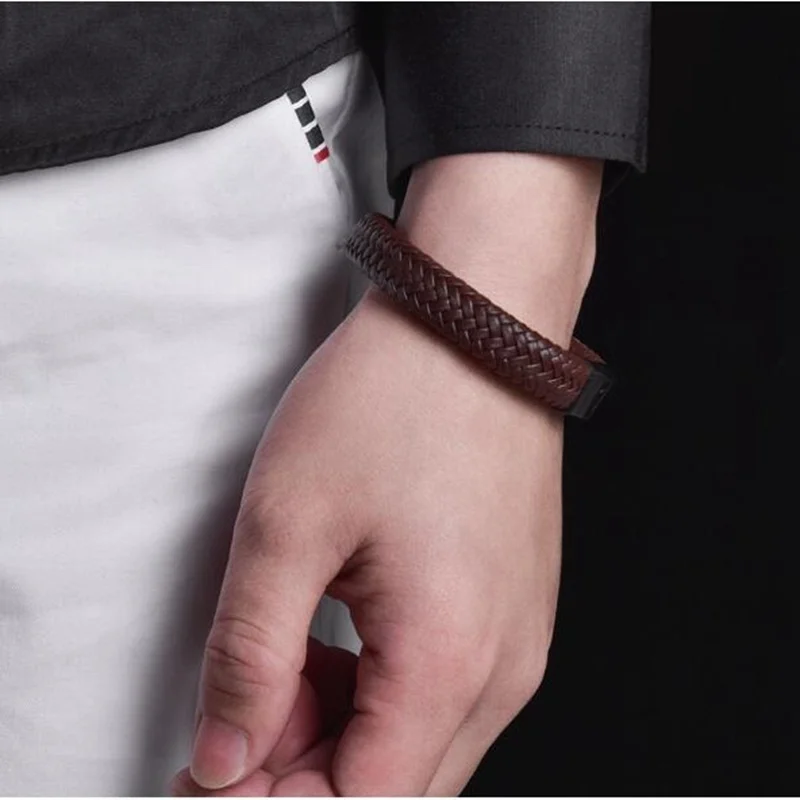 Classic Rock Punk Style Genuine Leather Braided Magnetic Buckle Bracelet Men Party Jewelry
