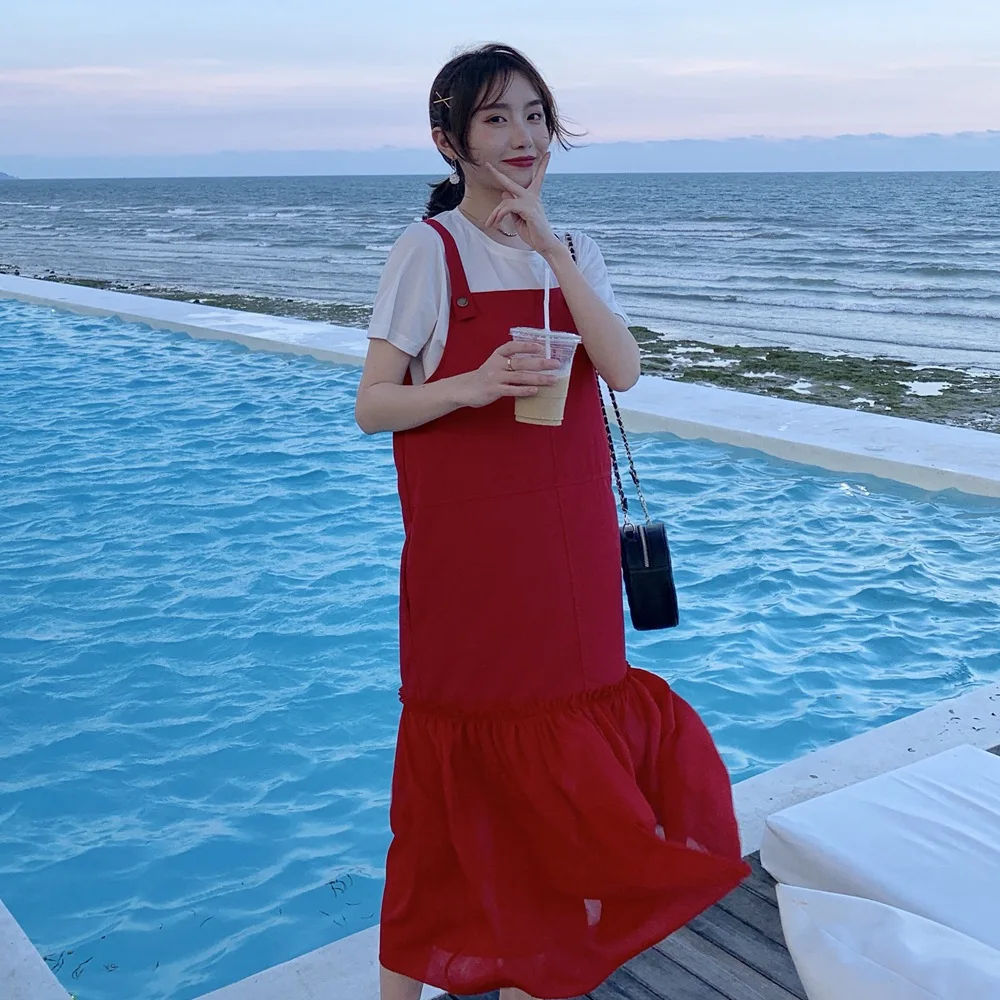 

Photo Shoot 2019 Summer New Style Korean-style WOMEN'S Wear-Style Retro CHIC Wind White T-shirt + Joint Suspender Skirt Two-Piec