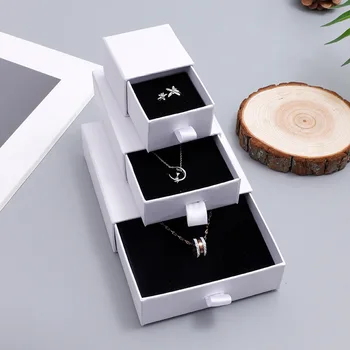 

White Paper Gift Box Jewelry Display Organizer Storage Box Chic Jewerly Packaging Bulk Drawer Cardboard Box Custom