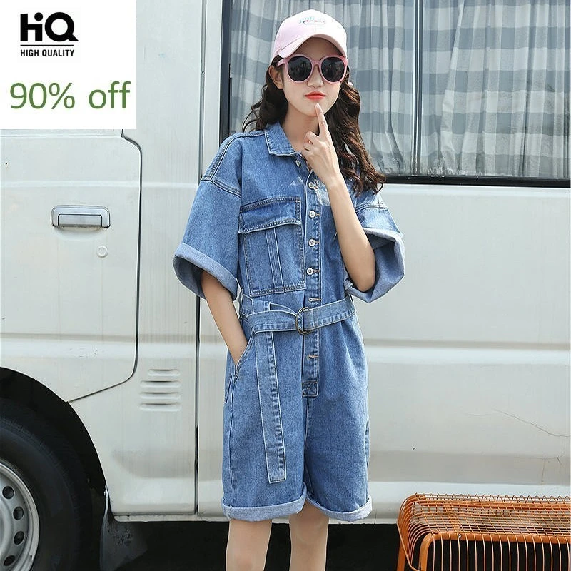loose short overalls