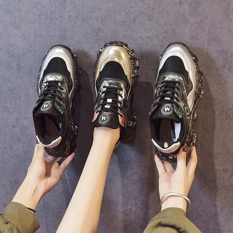 Г. Новые осенние женские кроссовки на платформе, женская модная удобная тренировочная обувь на шнуровке, тренировочная обувь с рисунком граффити, женская обувь