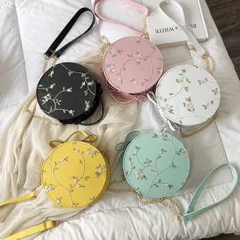 

Women's bag 2020 new small bag embroidered bag round small bag ancient style Han element bag ethnic style Han suit bag