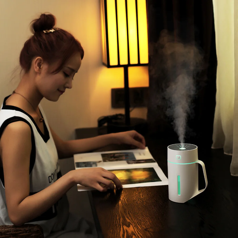 Creative Cup Air Humidifier USB Ultrasonic Humidifier Car Aroma Diffuser Electric Essential Oil Diffuser Cup LED 2