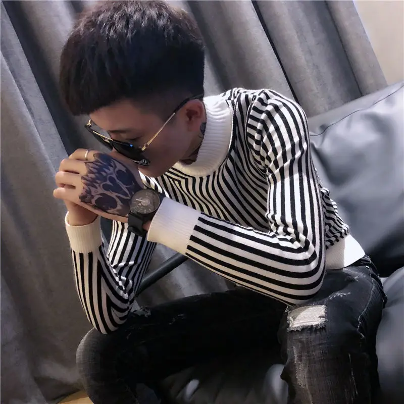 

Men's high collar sweater in spring and Autumn