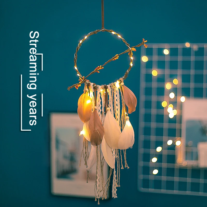 

Handmade Dream Catcher Feathers Decoration For Car Wall Hanging girls Room Home Decor Hanging Dreamcatcher Wind Chimes Pendant