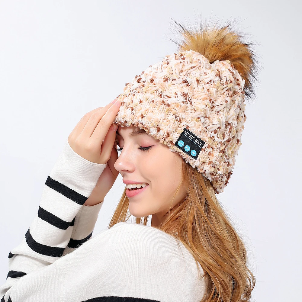 Woman Bluetooth 4.2 Beanie Hat Pom Pom Winter Knit Music Hat Cap Wireless Headphones Bluetooth Hat Birthday Christmas Gifts