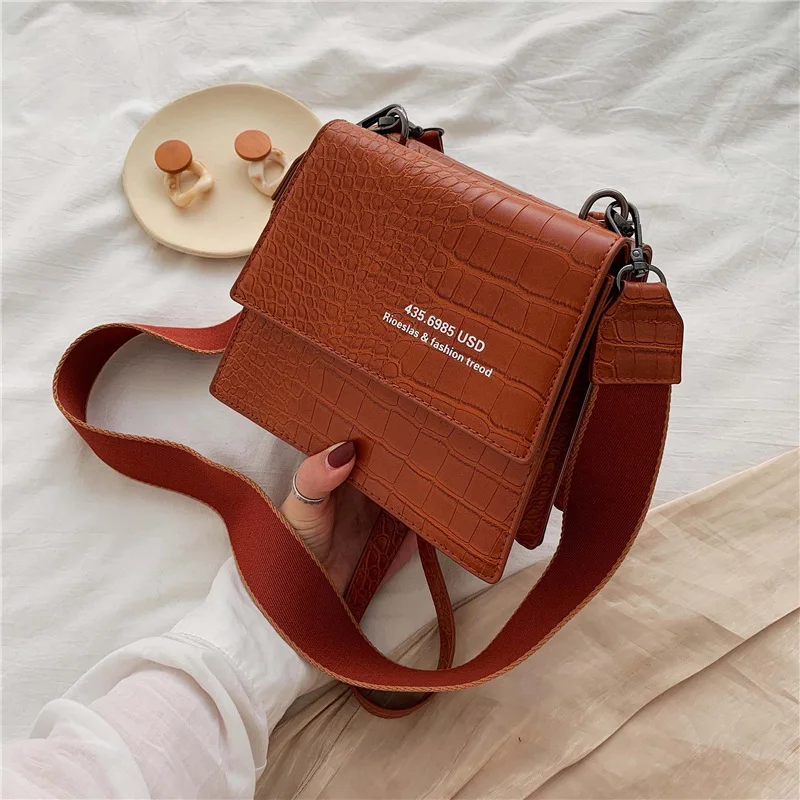 

Retro Package Trapezoid Women's 2019 New Style Korean-style Fashion Crocodile Pattern Casual Versatile Shoulder Square Sling Bag